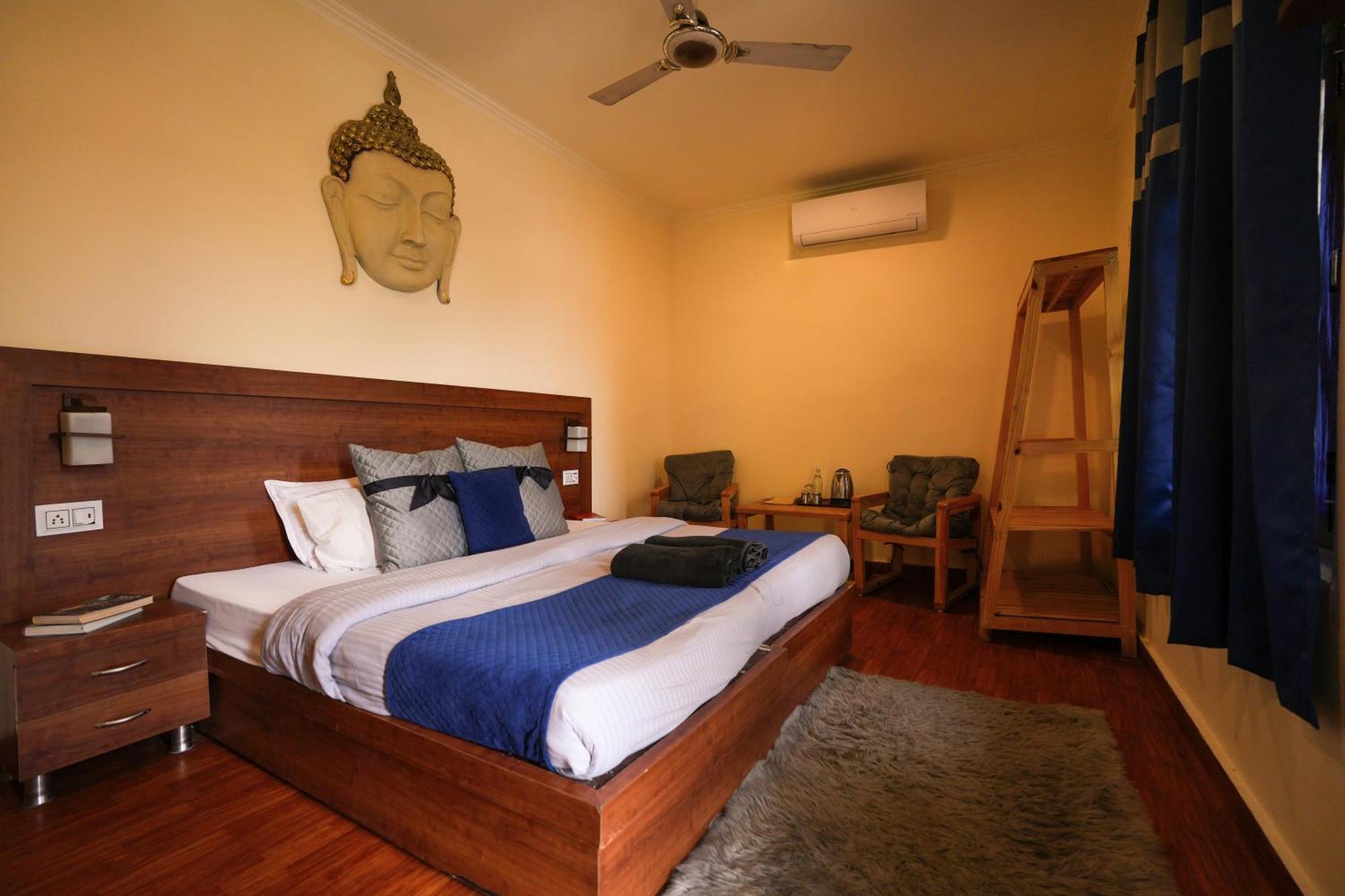 Ostello Shalom Backpackers Rishīkesh Esterno foto