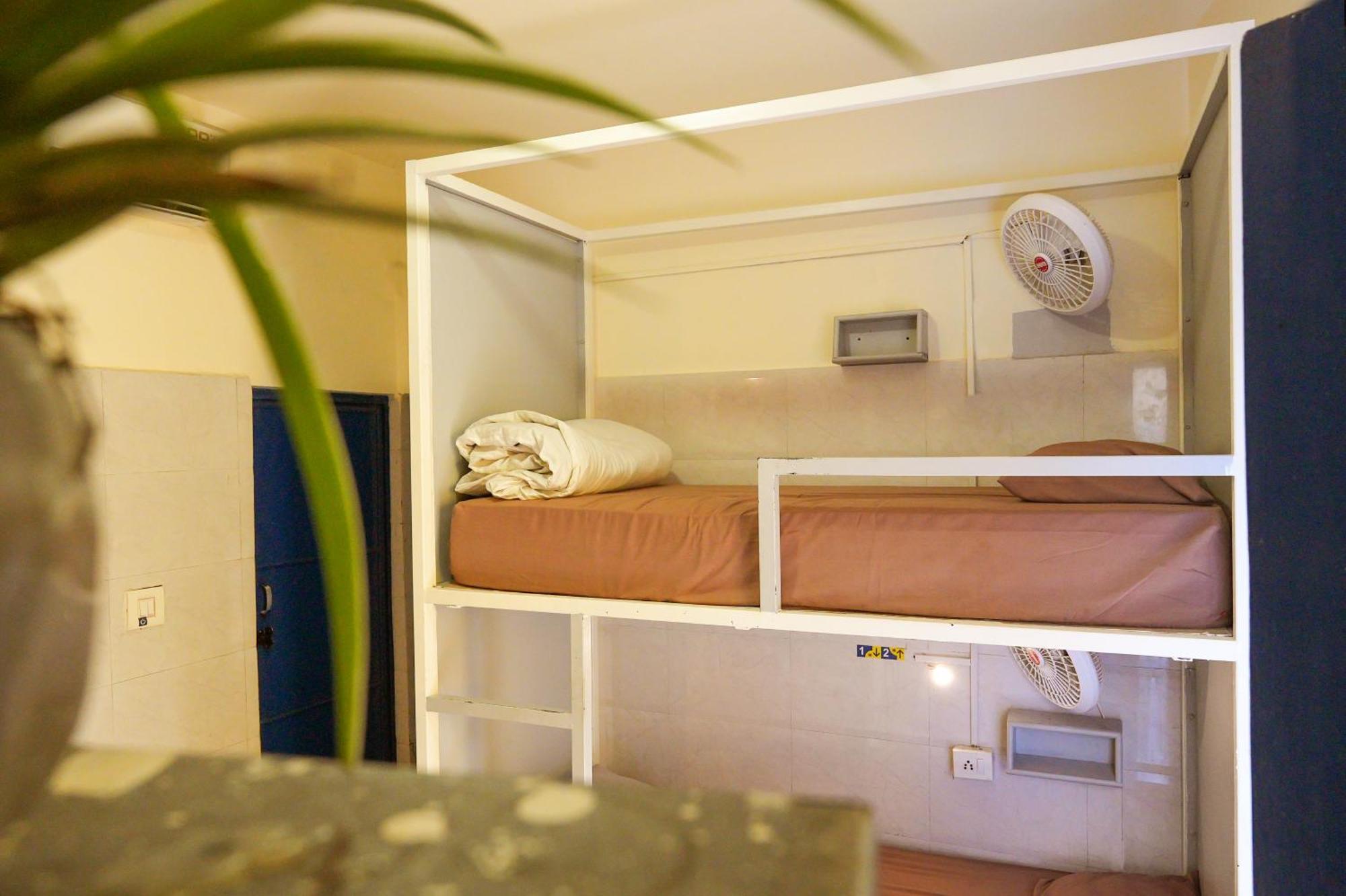Ostello Shalom Backpackers Rishīkesh Esterno foto