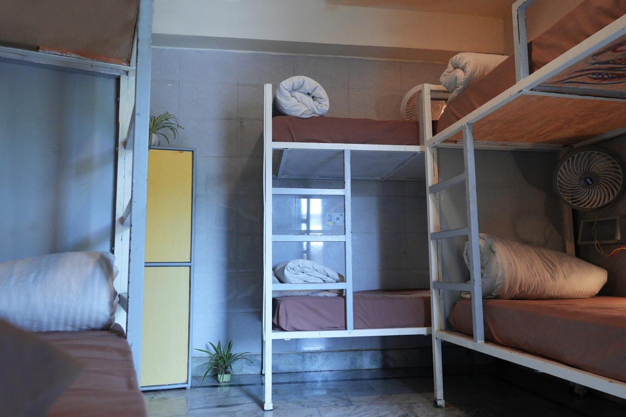 Ostello Shalom Backpackers Rishīkesh Esterno foto