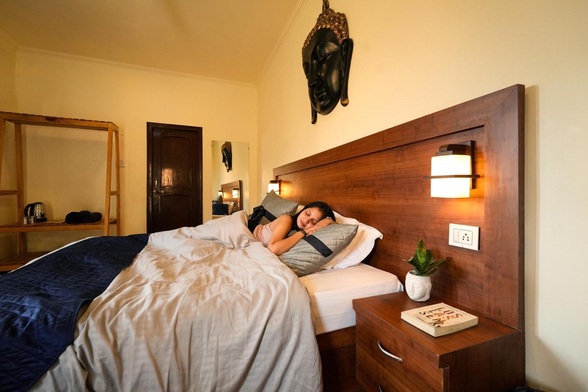 Ostello Shalom Backpackers Rishīkesh Esterno foto