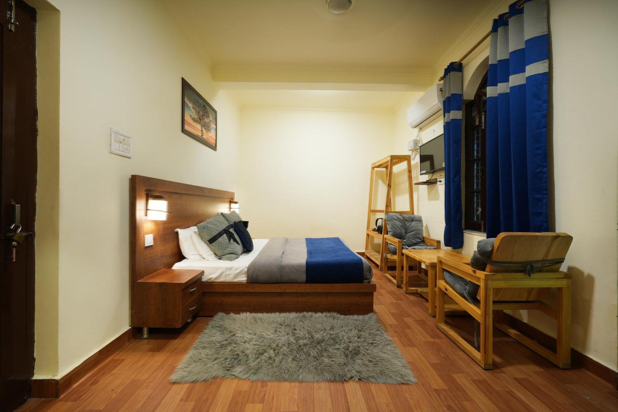 Ostello Shalom Backpackers Rishīkesh Esterno foto